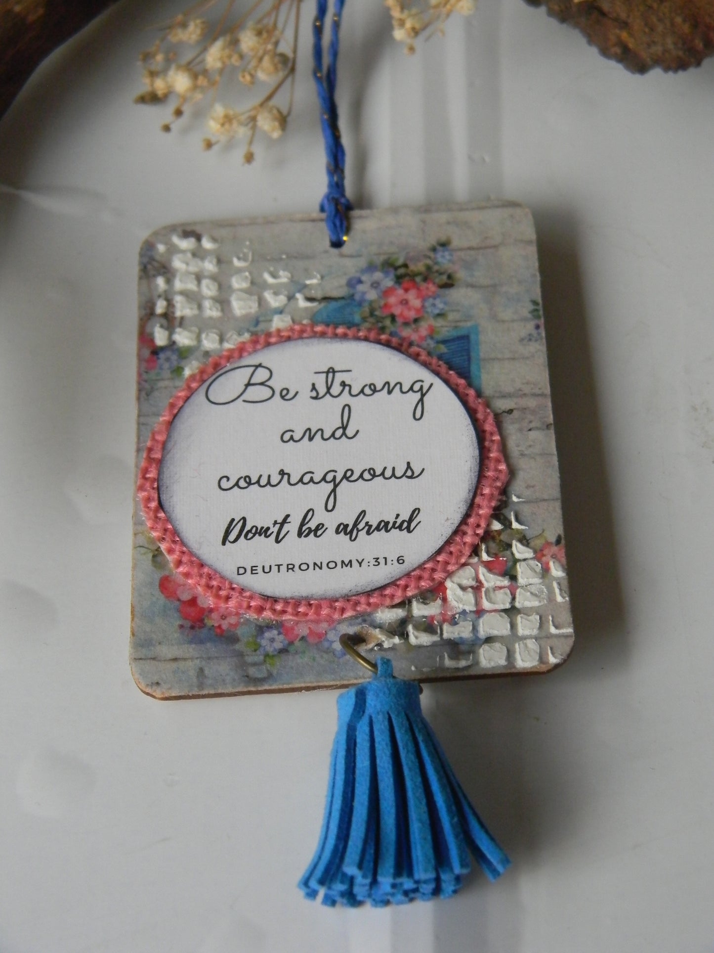 Car hanger with 'Be Strong and Courageous' scripture