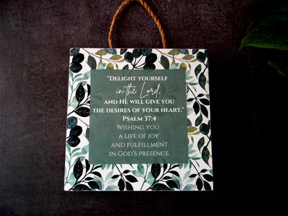 Wall hanger-wood-Delight yourself