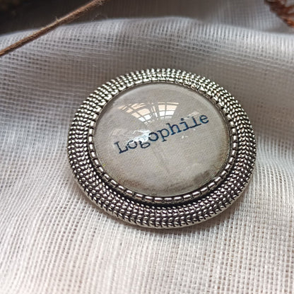 Brooch-Logophile