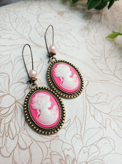 Earrings - Vintage cameos