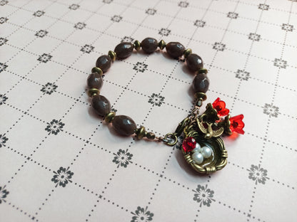 Bracelet - Cuckoo nest in my garden