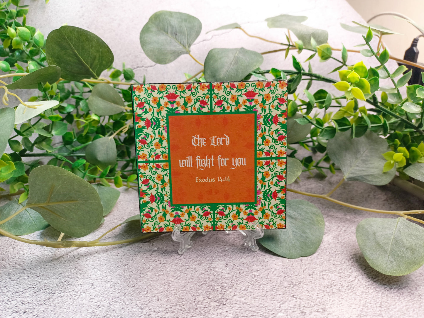 Decor- scripture -table decor