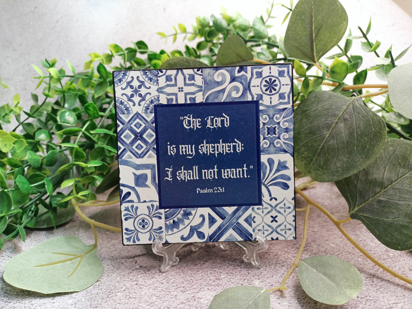 Decor- scripture -table decor