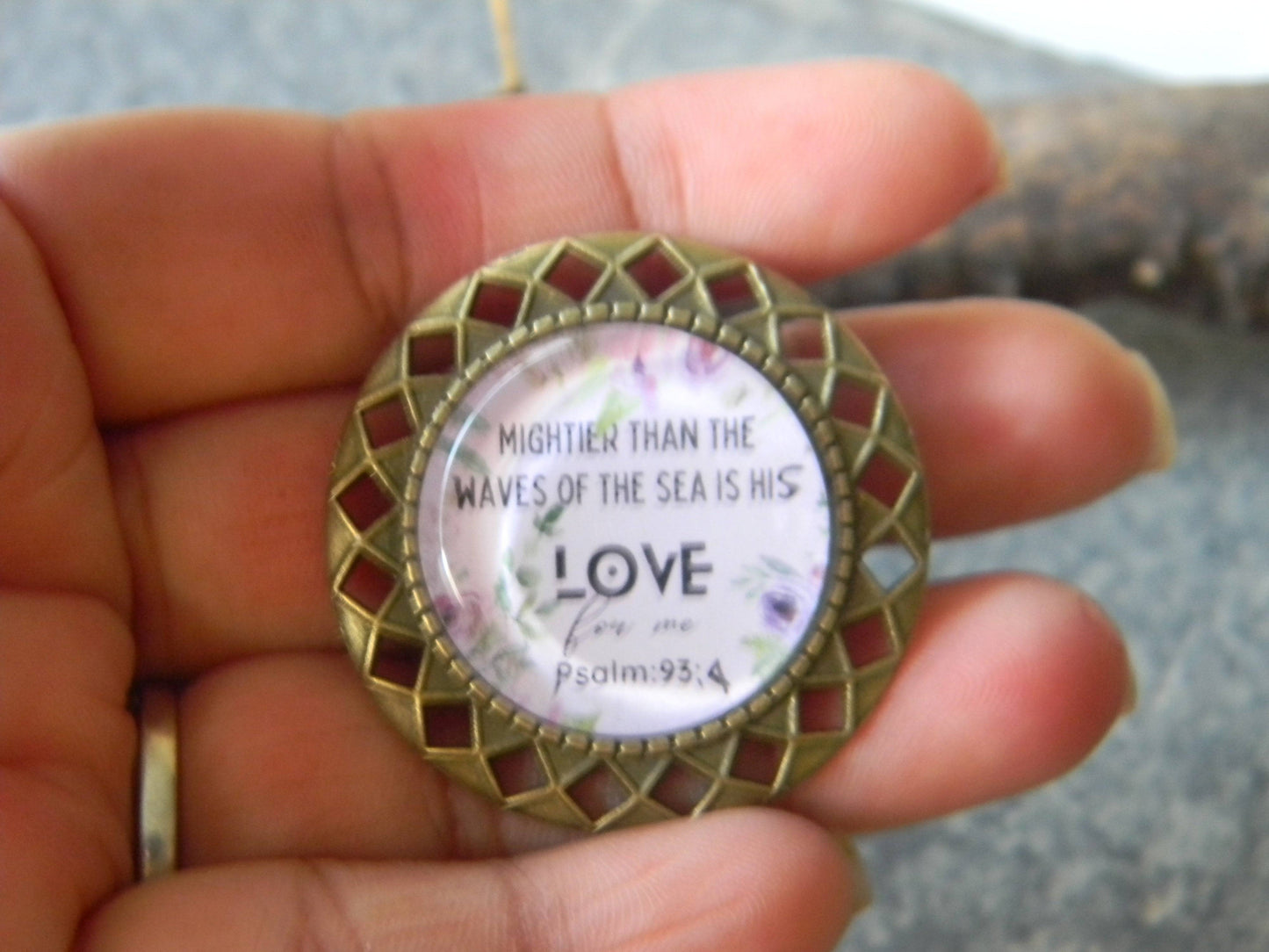 Scripture Brooch-"Mightier than the ways"